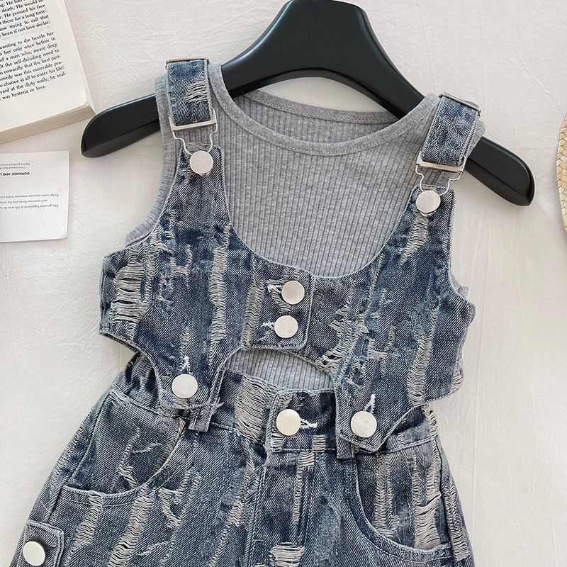 Kinderkleidung im neuen Stil, modische Trägershorts und Unterhemd für kleine Mädchen, dreiteiliger Anzug, trendig_voghion.com