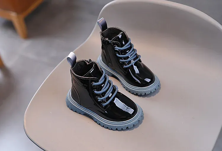 Stivali alla moda per bambini Autunno/Inverno Bambini Stivaletto singolo Stile britannico Solido Tutto-fiammifero Scarpe belle per ragazzi e ragazze_voghion.com