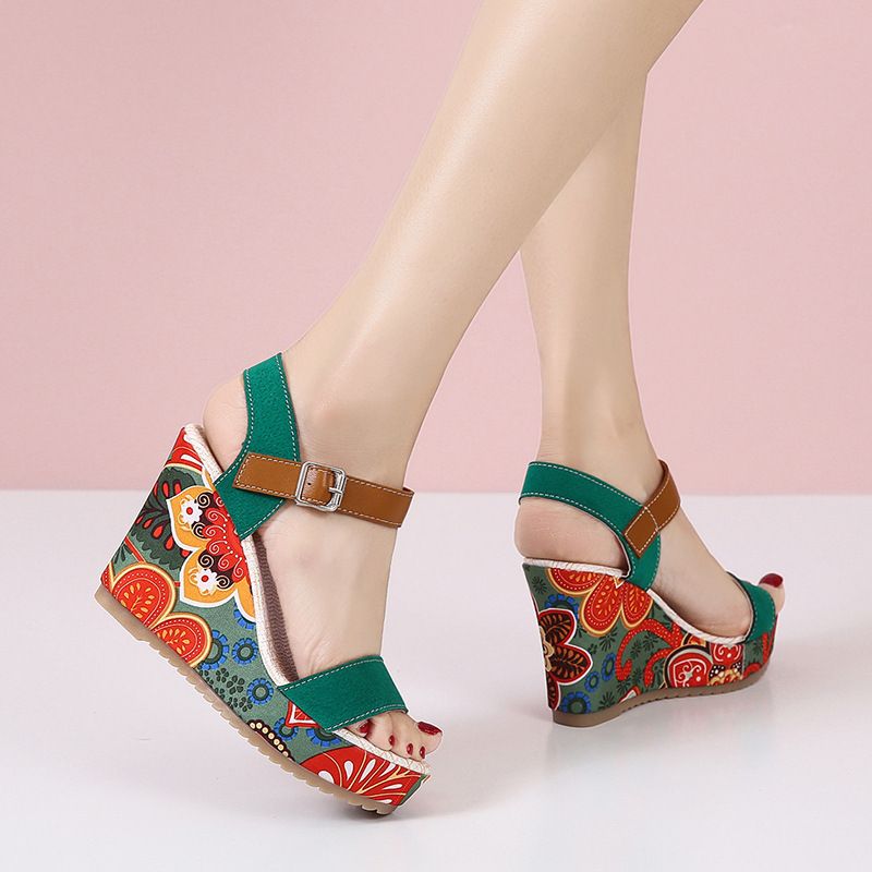 2025 New Large Shoes, High Sandals, Slope Heels, Embroidered One Word Buckle With Open Toe Thick Bottom, Women's_voghion.com