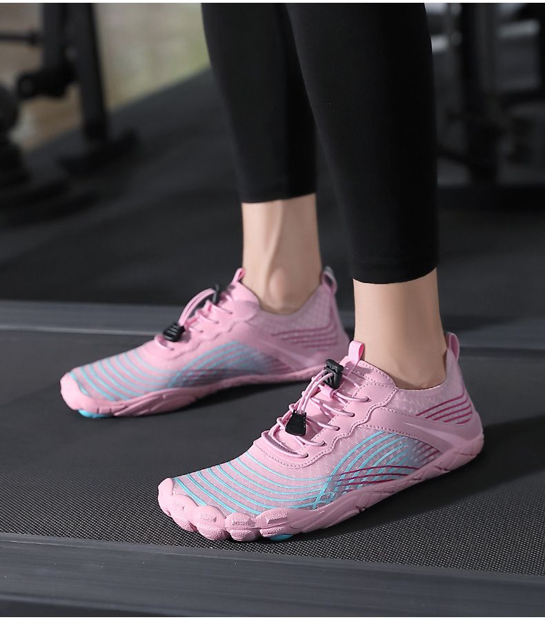 Nuove scarpe da nuoto Scarpe da spiaggia per esterni Scarpe da acqua per coppie Scarpe ad asciugatura rapida a piedi nudi Scarpe da acqua per lo snorkeling Scarpe da trampolino_voghion.com