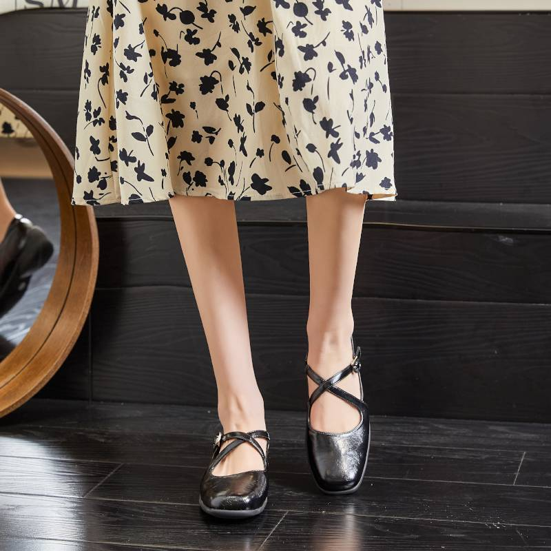 Almofadas de pele de carneiro MingLiu, sapatos Mary Jane, sapatos femininos novos de primavera de 2025 com sola plana, sapatos femininos casuais versáteis de couro pequeno_voghion.com