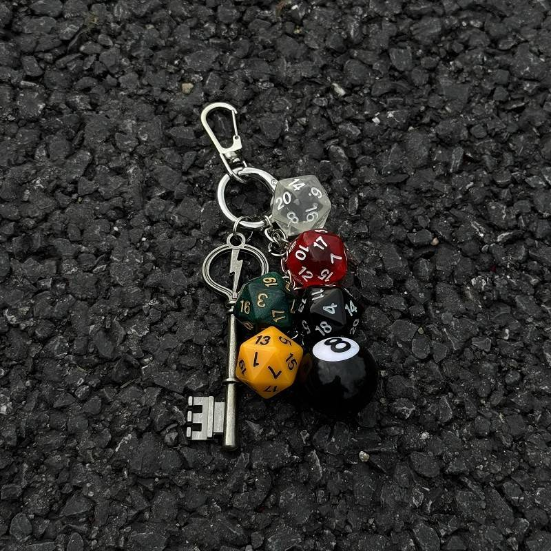 Gothic Steampunk Dice Keychain - Vintage Alloy Multi-Element Keyring For Bags, Waist & Backpack - Unique 3D Design Accessory (Sizes 7-11)_voghion.com