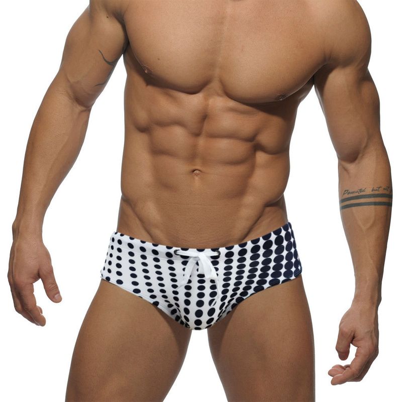 UXH Herren-Badehose mit Farbverlauf und Punkten, Dreieck-Design, mit Körbchen, modische Anti-Belichtungs-Badehose für Männer_voghion.com