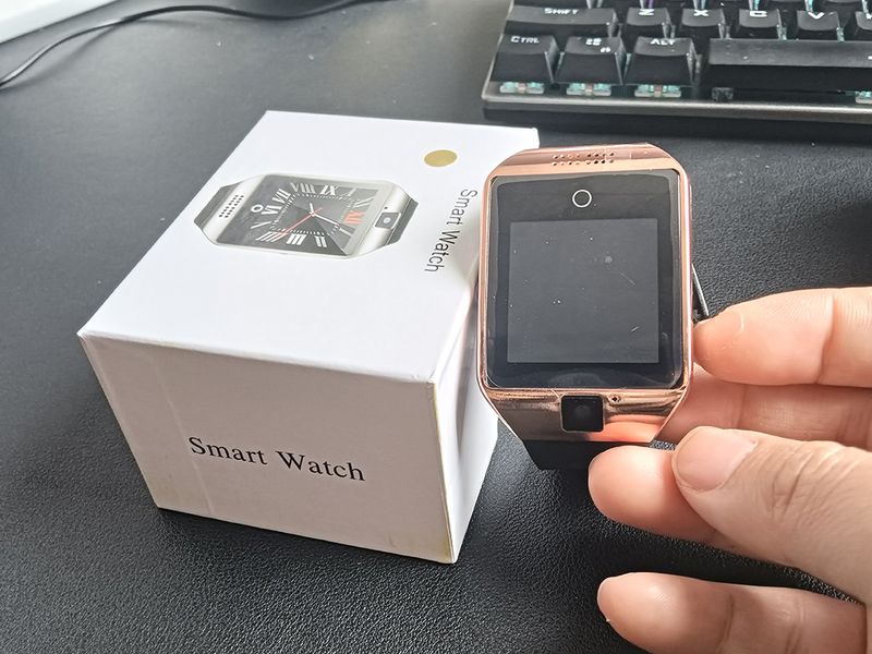 Q18 akıllı saat SIM Kartlı Bluetooth Çağrı Bağlantılı Kadın Kol Saati Erkekler Spor Pedometre Saat Smartwatch Whatsapp_voghion.com