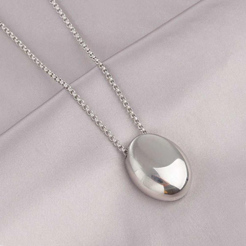 2025 Women Fashion Brand new matte metal oval pendant, geometric long women's sweater luxurious and charming fine necklace, artificial_voghion.com