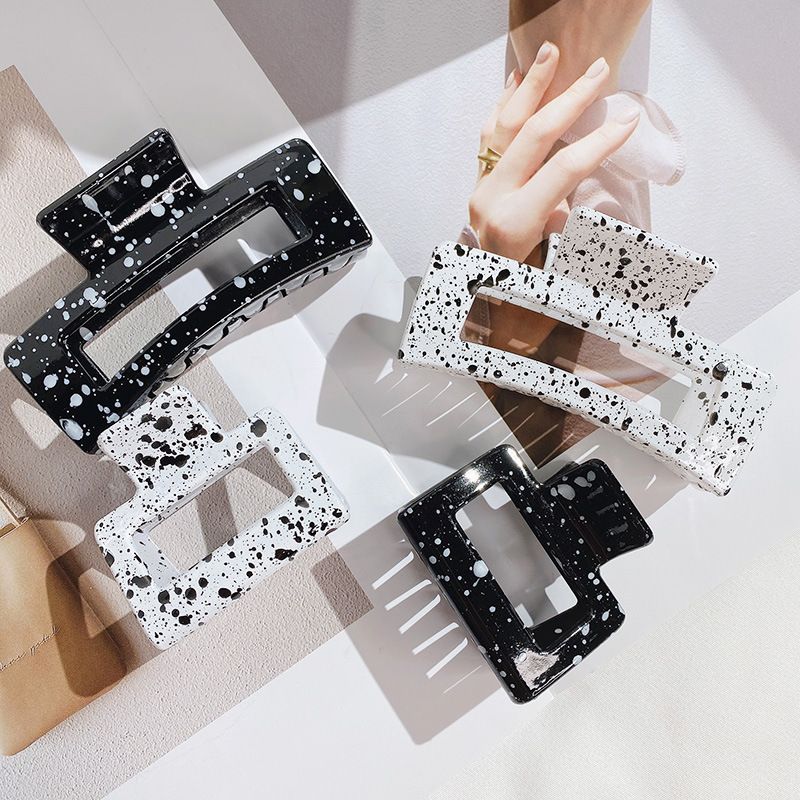Koreanischer All-Match-Blogger-Stil, kalter Stil, schwarz-weiße Tintenspritzer-Haarspange, geometrische Textur, Temperament, Hai-Haarspange für Frauen_voghion.com