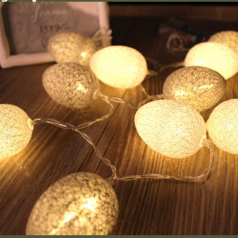 Stringa di luci a forma di uovo di Pasqua, Thailandia, palline di cotone, piccole luci colorate a batteria, a forma di uovo colorato_voghion.com