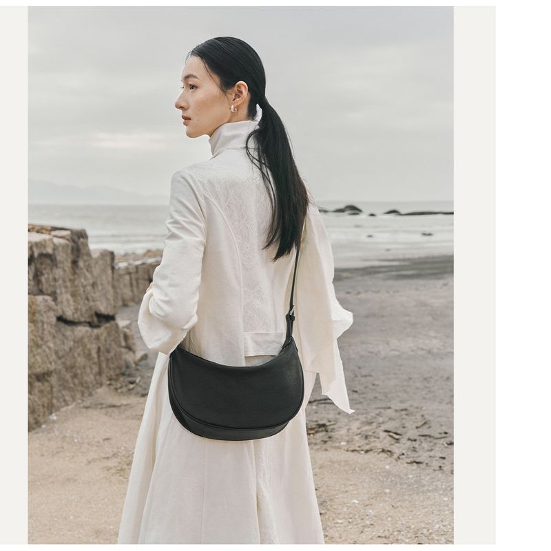 Borsa a tracolla da donna in vera pelle Hobbes Style a forma di mezzaluna, autunno/inverno 2025, alla moda e versatile, casual, per tutti i giorni_voghion.com