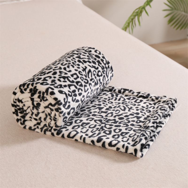 Flannel Fleece Throw Blanket Leopard Print Soft Warm Perfect For Couch Bed Or Office Lightweight Yet Cozy Machine Washable_voghion.com