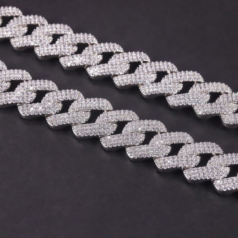 Collana Hip Hop con Catena Cubana e Diamanti S925 in Argento con Zirconi Intarsiati, 19 mm di Spessore, Collana Hip Hop con Diamanti Europei e Americani a Croce_voghion.com