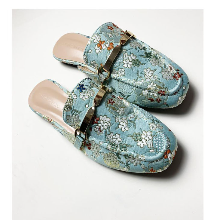 Damenschuhe im neuen Stil, Halbschuhe für Damen, neue bestickte Blumen, Retro-Damenschuhe, modische flache Sandalen, faule Pantoletten_voghion.com