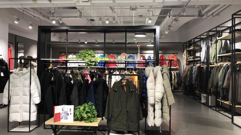 Großhandel Extra Hochwertiges Polyester Frühling Herbst Winter Langarm Mehrfarbiges Design Freizeithemd Für Männer138_voghion.com