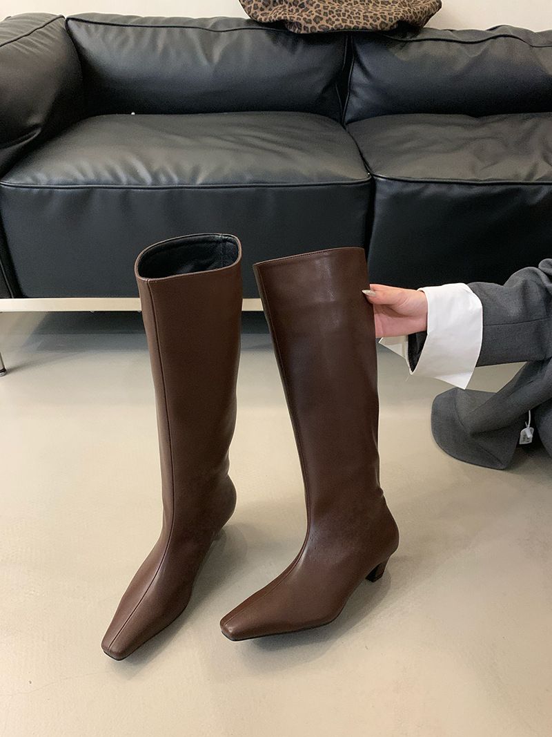 Chaussures pour femmes, bottes rétro, printemps, nouveau tube large, bottes de chevalier en cuir souple pour femmes, bottes fines à talon bas, pas au-dessus du genou_voghion.com