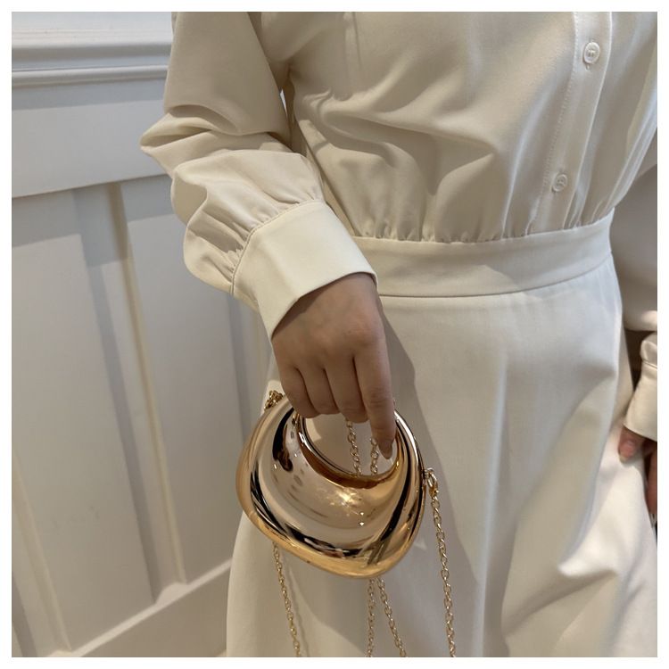 Borsa a tracolla singola con tracolla a catena in acrilico, piccola borsa a mano con catena per banchetti alla moda, da donna, con rossetto, stile nuovo_voghion.com