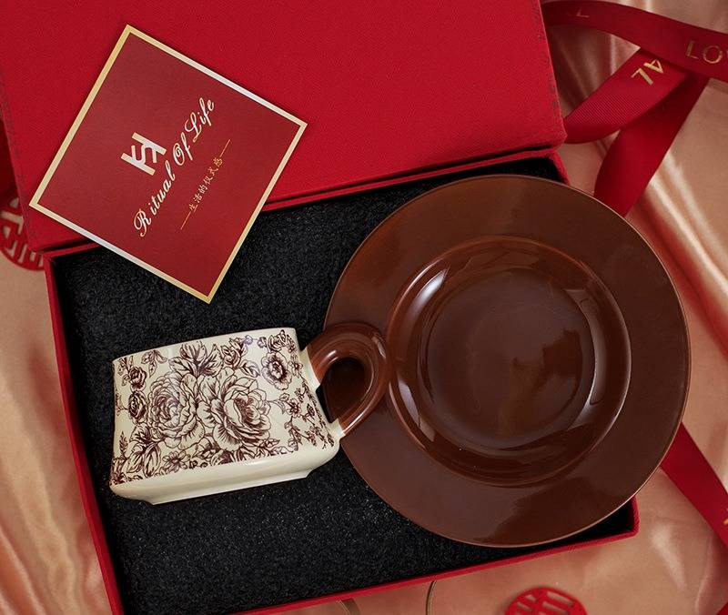 Rose Cup And Saucer Gift Box Coffee Cup And Saucer Set Light Luxury High End Tea Cup Creative Mug Ceramic Water Cup_voghion.com