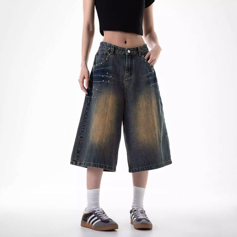 Pantaloncini in denim con rivetti lavati in stile americano per uomo e donna, pantaloni capri larghi casual alla moda estivi_voghion.com
