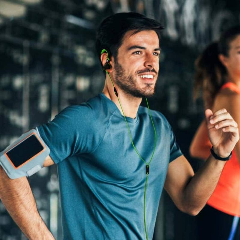 Running In-Ear Sport Earhook Wired Stereo Headphones for Jogging Gym_voghion.com