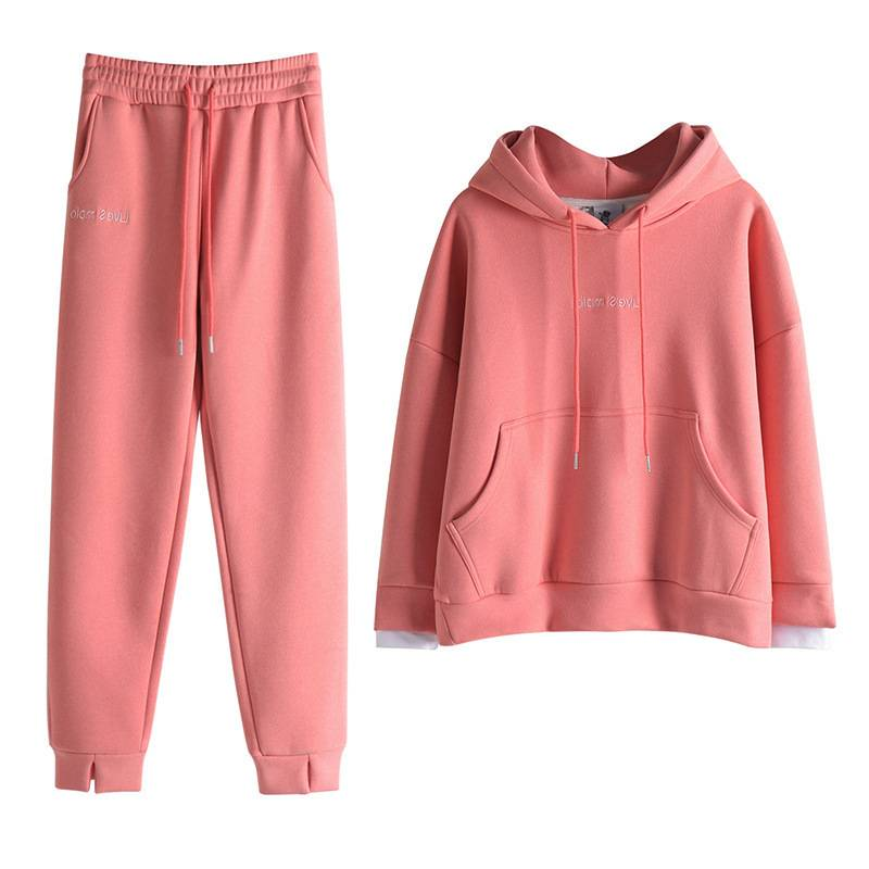 Ropa de mujer Otoño e invierno Sudadera con capucha de terciopelo grueso Traje de dos piezas de estilo occidental de moda de ocio deportivo con letras_voghion.com