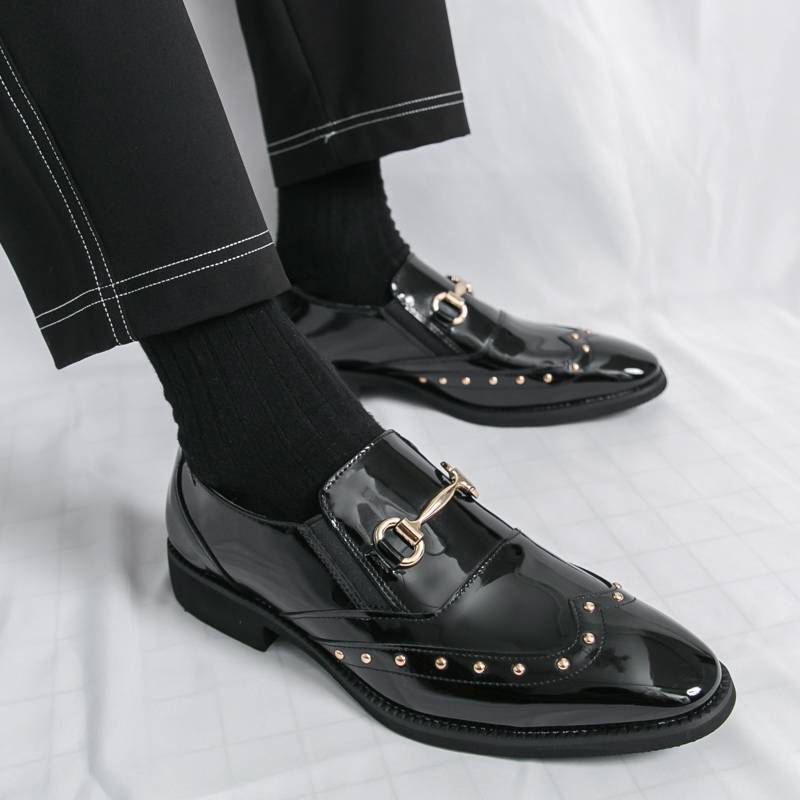 Nuevos zapatos de vestir de banquete de colores para hombre de negocios con punta puntiaguda, mocasines casuales, estilo coreano, zapatos de boda de estilo británico de moda._voghion.com
