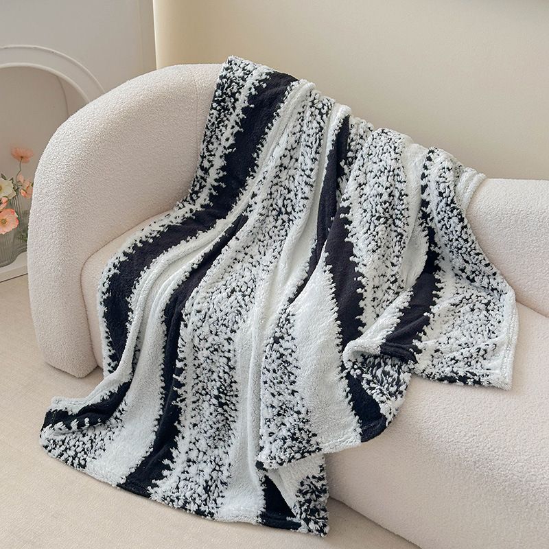 Coperta in velluto caldo per divano, ufficio, pisolino e notte, stile 2025, in jacquard cationico con fiocco di neve a righe_voghion.com