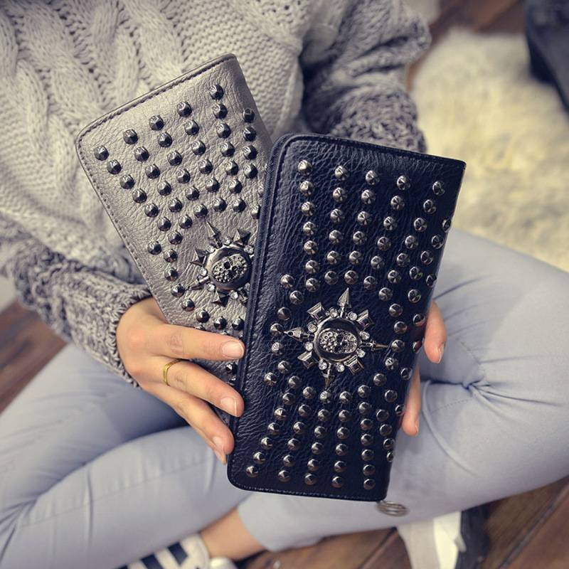 Punk Rivet Skull Long Women's Wallet Large Capacity Zero Wallet Multi Card Handheld Bag Wallet_voghion.com