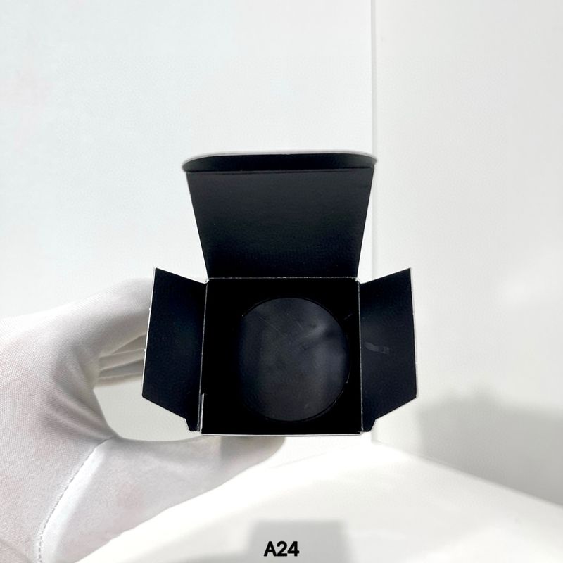 Vitales feuchtigkeitsspendendes Make-up-Spray, wasserfest und lässt das Make-up lange nicht verschwinden. Natürlich mattes Oberflächen-Erfrischungsspray, 100 ml_voghion.com