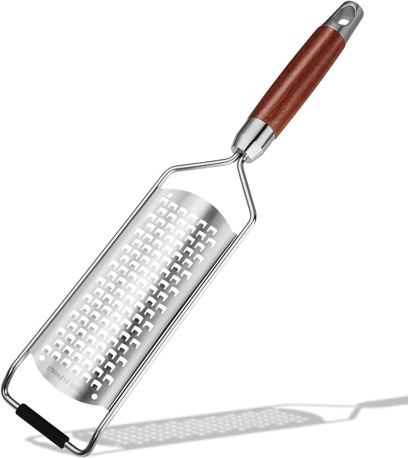 Professional Grade Lemon Extra Coarse Blades, Heavy Duty Cheese/Vegetable Grater, Solid Wood Handle Design -_voghion.com