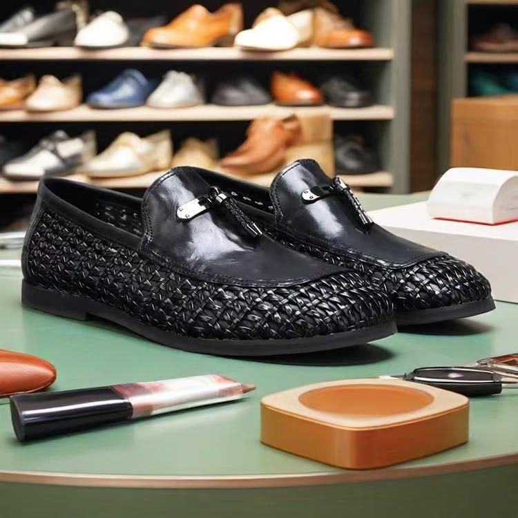 Glide Light 2025 Sommer Neuheit Handgefertigte, gewebte, atmungsaktive Freizeitschuhe aus Leder für Herren – Slipper zum Hineinschlüpfen_voghion.com