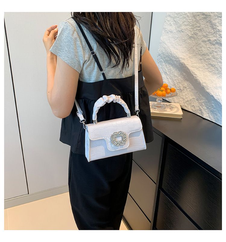 Damentaschen Einfache Steinmuster Diamant Kleine Quadratische Tasche Edelstein Handtasche Damen Stilvolle Schulter Messenger Bag_voghion.com