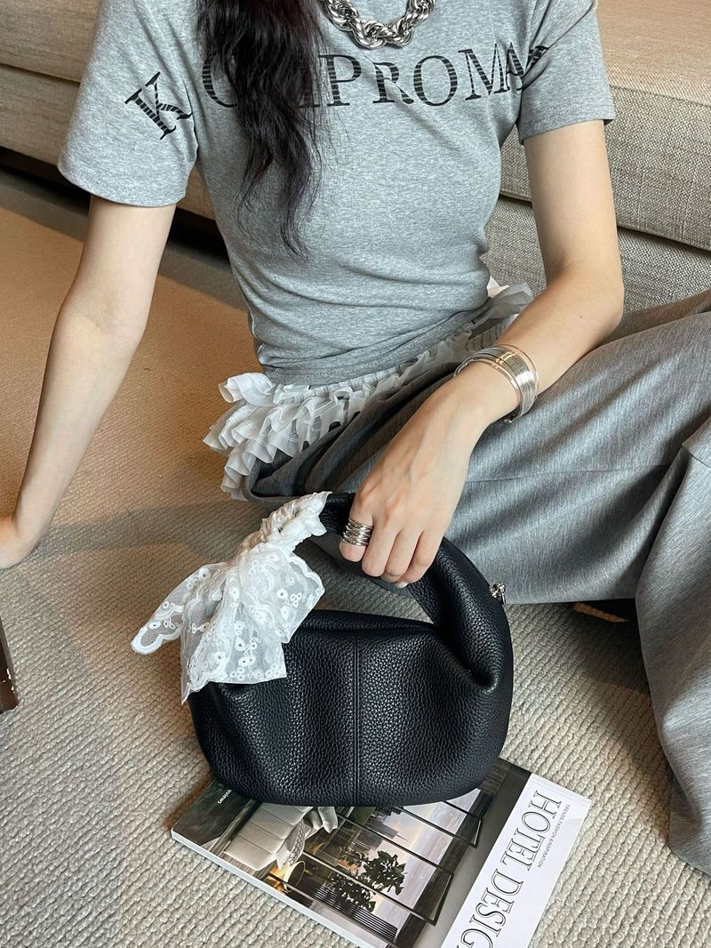 Borsa a mano di nicchia 2025 Nuova borsa a tracolla multifunzionale da donna in stile dolce con motivo a nuvola in pelle di mucca a strati_voghion.com