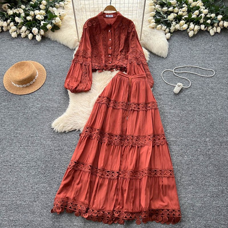French Retro Heavy Hollow Lace Splicing Lantern Sleeve Short Shirt High Waist Big Swing Skirt Autumn Suit_voghion.com