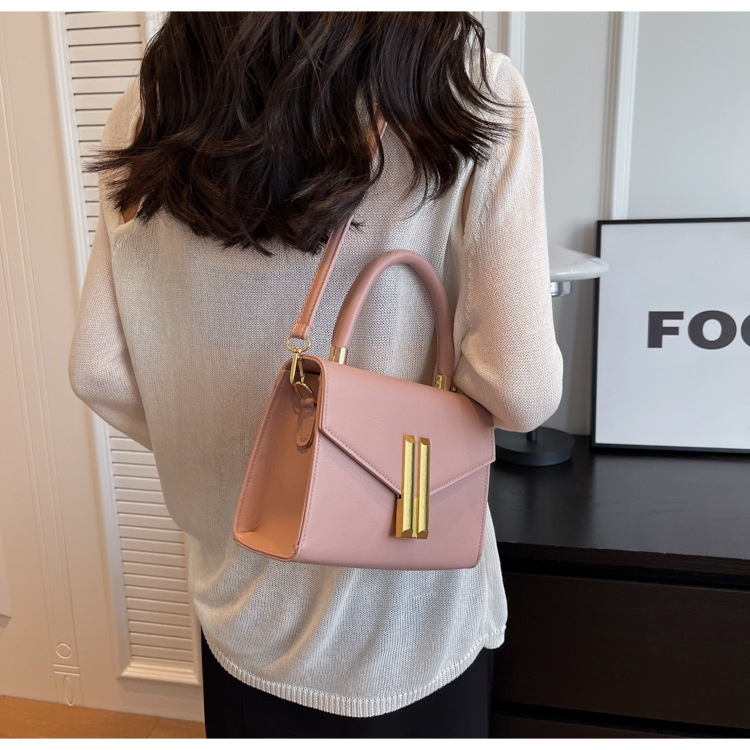 Demellier Women's niche design 2024 new bags, fashionable trendy single shoulder small square bag, casual and western-style_voghion.com