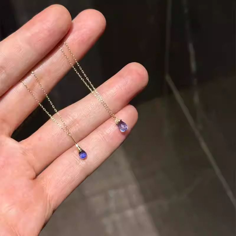 Colar com pingente de gota d'água azul, de alta qualidade, leve, luxuoso, com corrente de clavícula, para mulheres, verão 2025, novo_voghion.com
