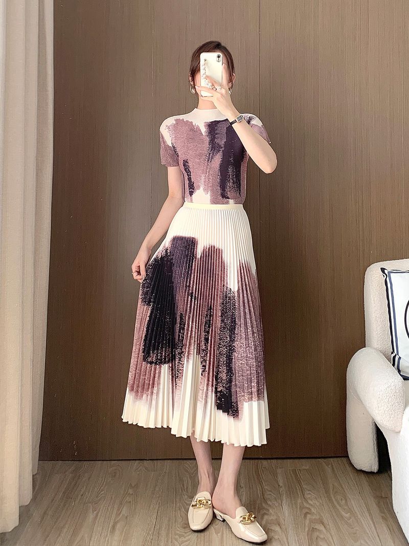 Vêtements pour femmes été nouveau style rajeunissant haut plissé extensible jupe imprimée costume de mode deux pièces_voghion.com