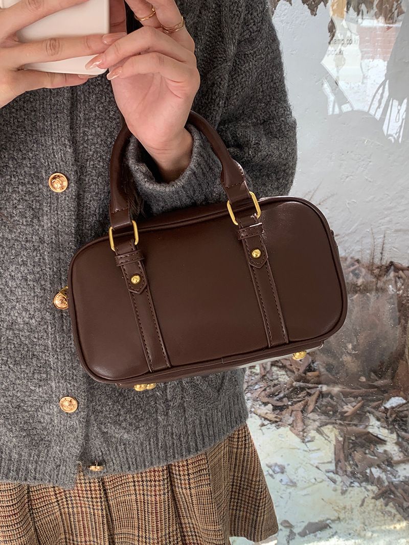 2024 Spring/Summer New Korean Postman Bowling Maillard Handheld Horizontal Small Square Bag for Women Crossbody_voghion.com