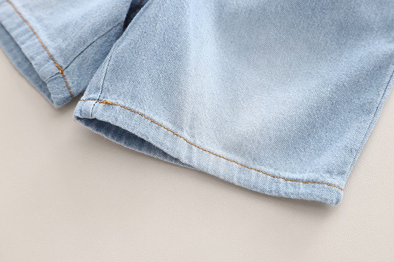 Babybarn 2024 nytt lapptäcke rutig kostymskjorta kortärmad shorts tvådelat set för pojkar sommarkläder_voghion.com