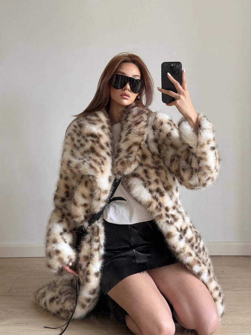 Luxury Faux Fur Coat Women's Long Leopard Print Winter Jacket Fashionable Streetwear With Faux Fox Fur Collar_voghion.com
