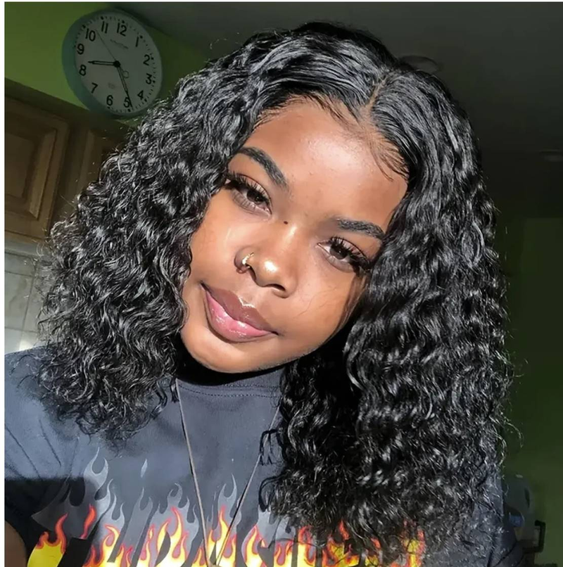La peluca rizada rizada corta del cabello humano de 4x4 Bob pre desplumó las pelucas rizadas de Bob del cabello humano del cordón 16in para las mujeres_voghion.com