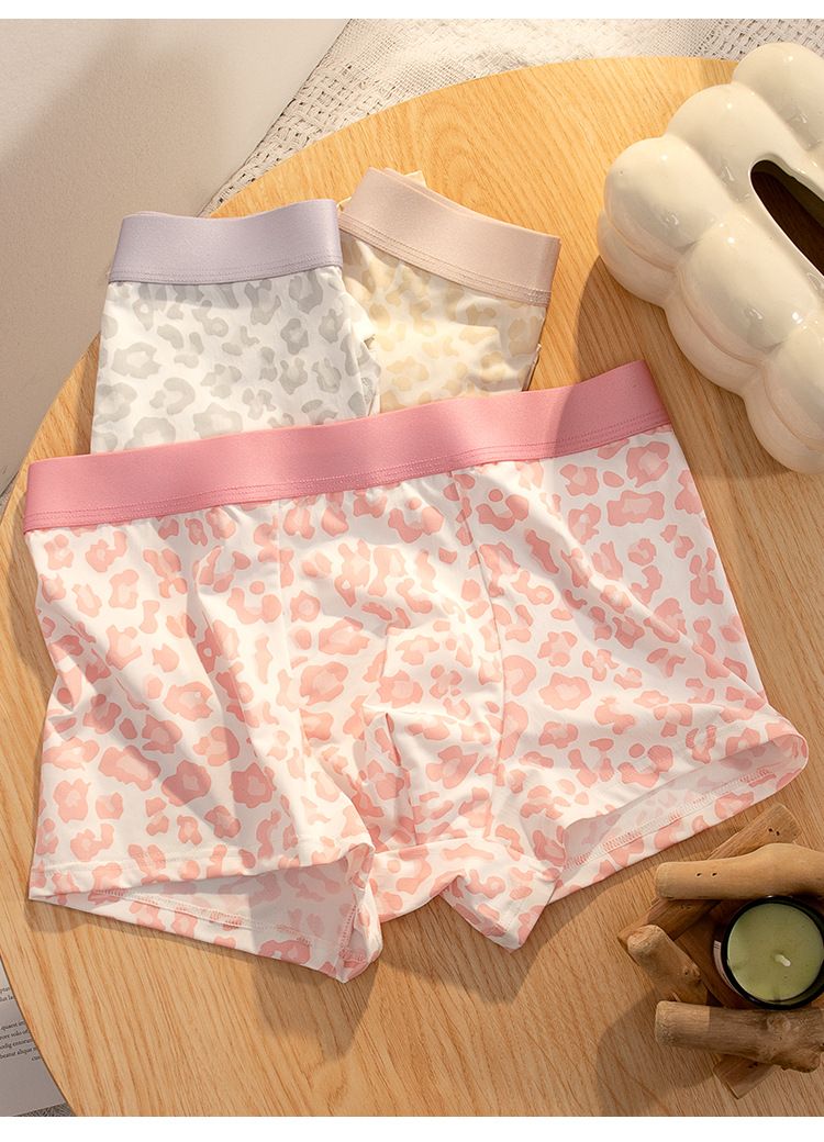 Men's Underwear Ice Silk Breathable Summer Comfortable Sexy Boys' Personality Silky Mesh Boxer Briefs_voghion.com