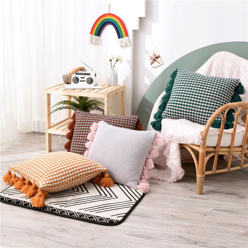 Neuer modischer, gestrickter, garngefärbter Hahnentrittmuster-Plaid-Quasten-Modell-Sofakissen-Kissenbezug im nordischen Stil_voghion.com