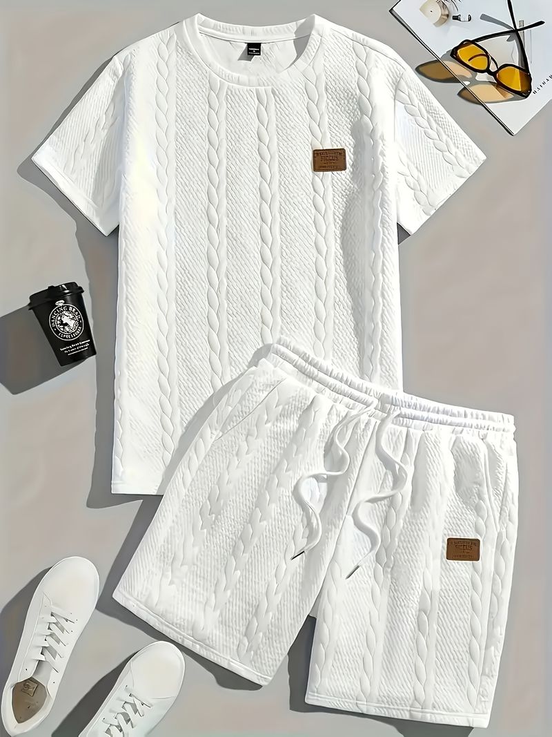 Ensemble 2 pièces décontracté d'été pour homme : t-shirt à manches courtes en tricot côtelé et short mi-long à patchs, pour un style streetwear et un confort quotidien_voghion.com