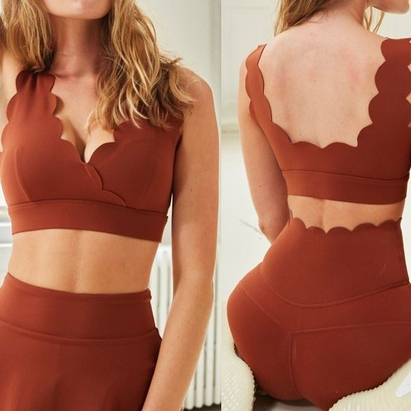 Shell Petal Edge Yoga Wear mit Brustpolster, V-Ausschnitt, Sportweste, Shorts, Lauftrainings-Set für Damen_voghion.com