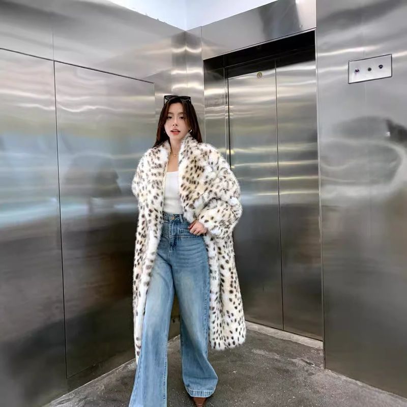 Eleganter Kunstpelzmantel mit Strickkragen und Volantsaum – Langer Mantel mit Leopardenmuster für Damen_voghion.com
