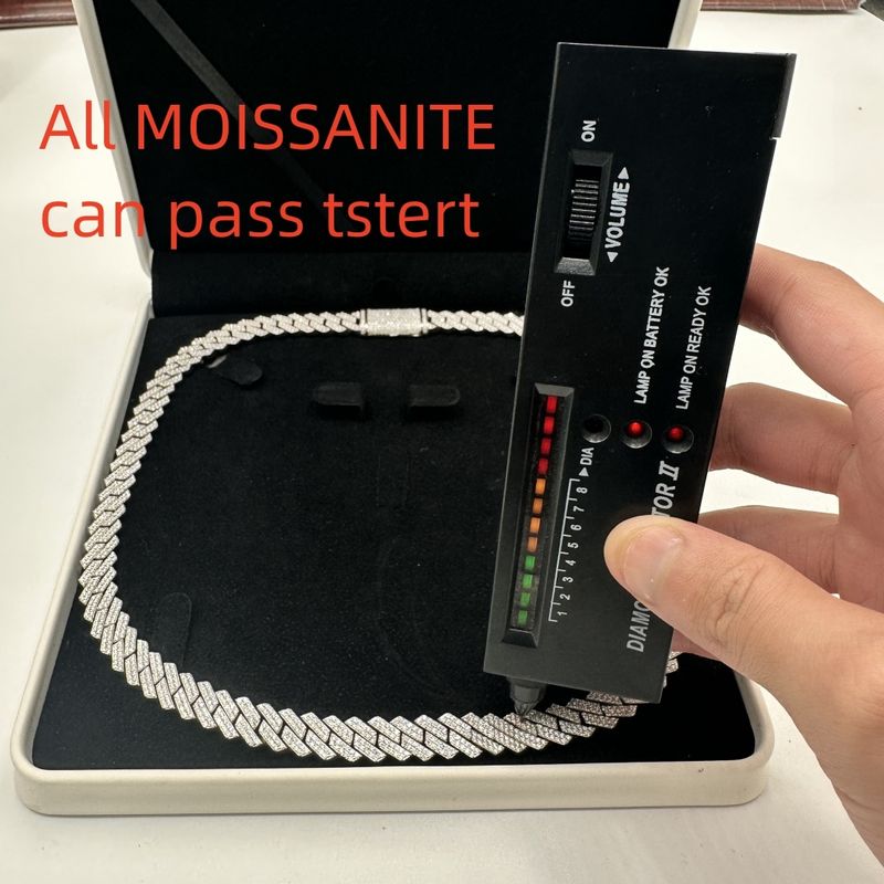 15mm Hip Hop VVS Diamond Baguette Cuban Link Chain Moissanite Sier Jewelry Box Necklaces Hiphop_voghion.com