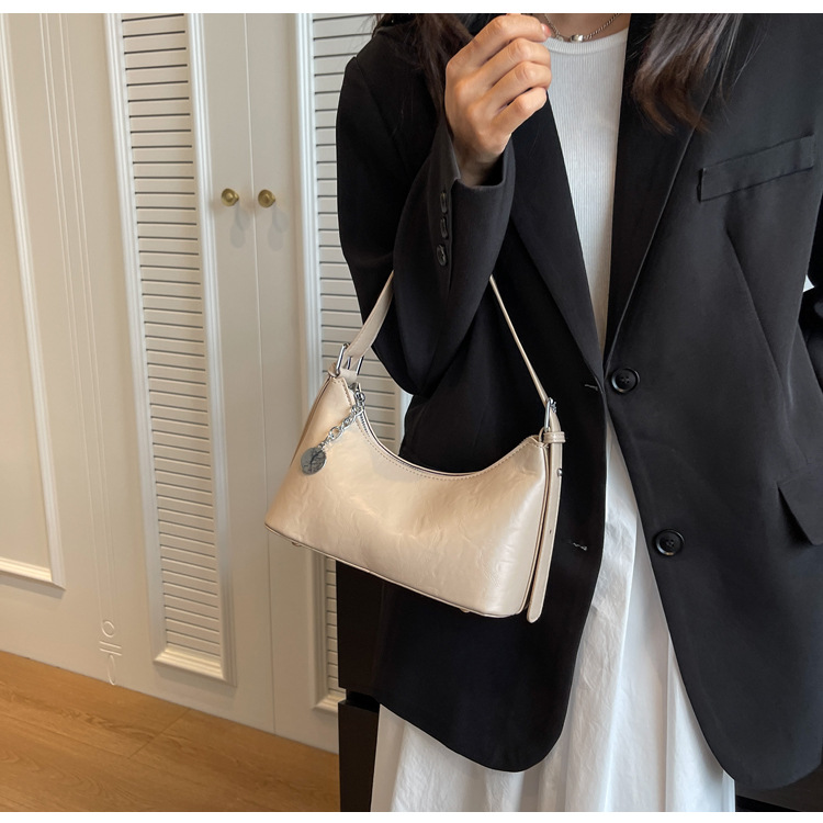 Borsa sotto le ascelle Borsa da donna di grande capacità Nuovo design di nicchia transfrontaliero Senso di luce di alto livello borsa obliqua portatile monospalla di lusso_voghion.com