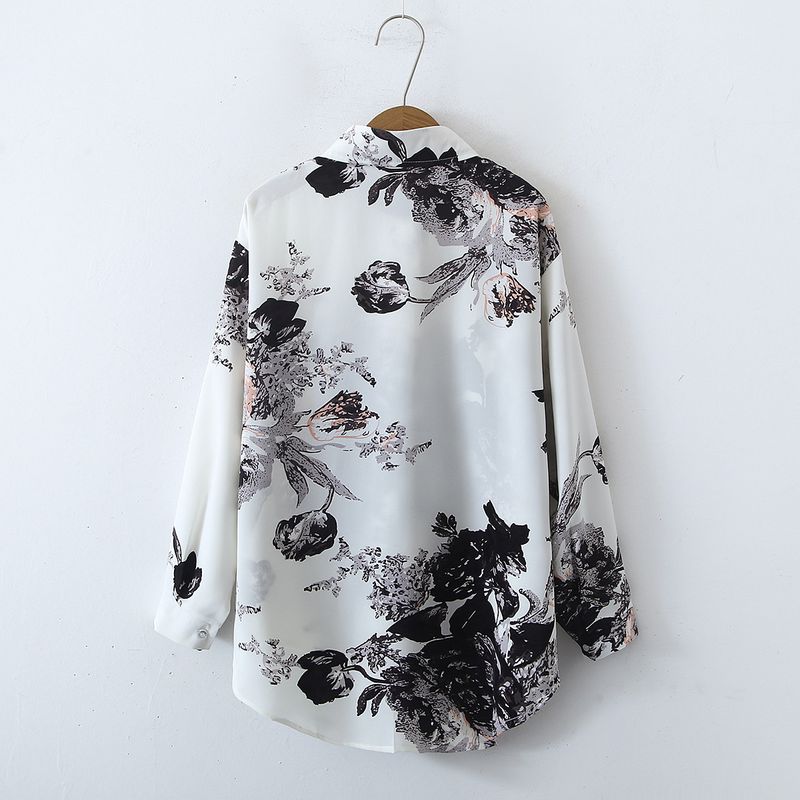 Camicia in raso a maniche lunghe stampata da donna_voghion.com