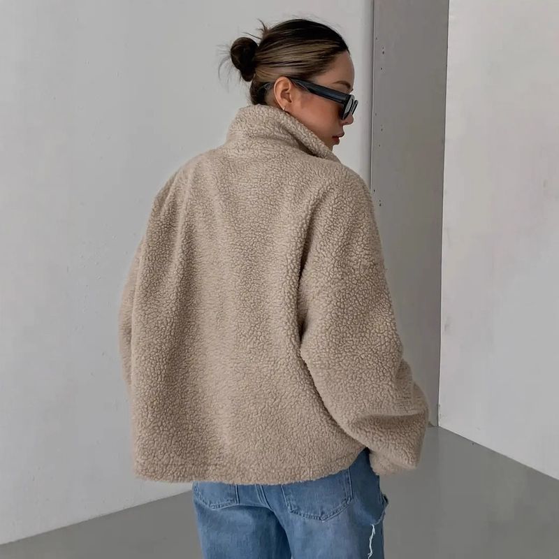 Giacca in pile oversize da donna – Cappotto corto in peluche con cerniera, collo alto e maniche lunghe (S-XXL, poliestere, abbigliamento casual da strada)_voghion.com