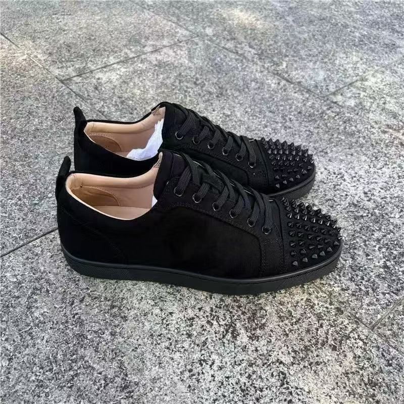 Scarpe con suola rossa 2025 per uomo e donna, stile casual nero con lacci, versatili scarpe con rivetti_voghion.com