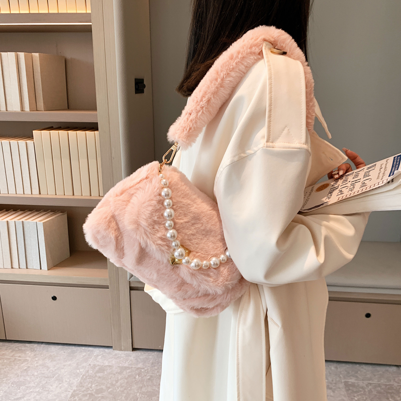 In diesem Jahr beliebte kleine Tasche Damen Herbst und Winter 2022 neue einfache Mode Mode Eimer Tasche Plüsch Handtasche Handtasche_voghion.com