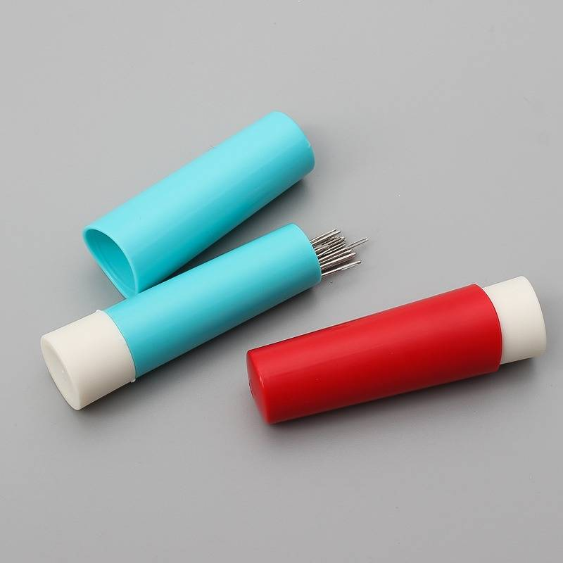 Handmade Leather DIY Rotating Magnetic Hand Sewing Needle Organizer_voghion.com